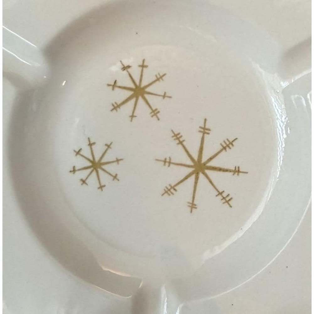 Royal China Star Glow Ashtray 5 3/8" Atomic Starburst MCM Vintage 3 Slot